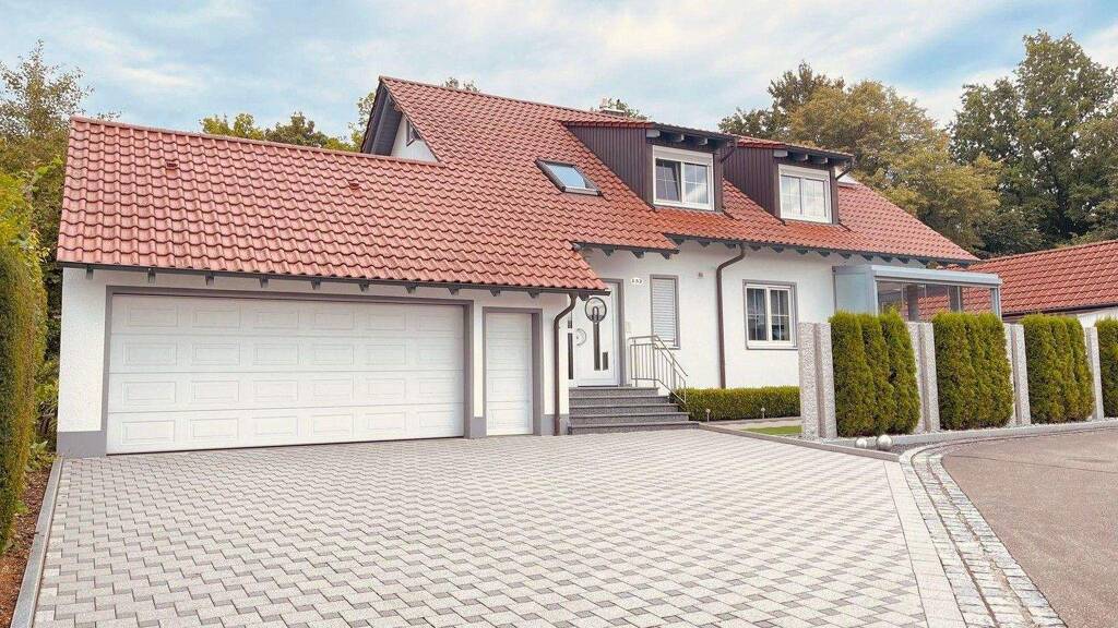 Einfamilienhaus zum Kauf provisionsfrei 775.000 € 7 Zimmer 207 m² 662 m² Grundstück Am Hohen Rain 132 Donaustetten Ulm 89079