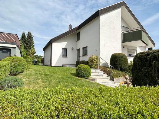 Mehrfamilienhaus zum Kauf 565.000 € 6,5 Zimmer 184 m² 586 m² Grundstück Lorch Lorch 73547