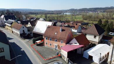 Mehrfamilienhaus zum Kauf 230.000 € 10 Zimmer 179 m² 350 m² Grundstück Melkendorf Kulmbach 95326