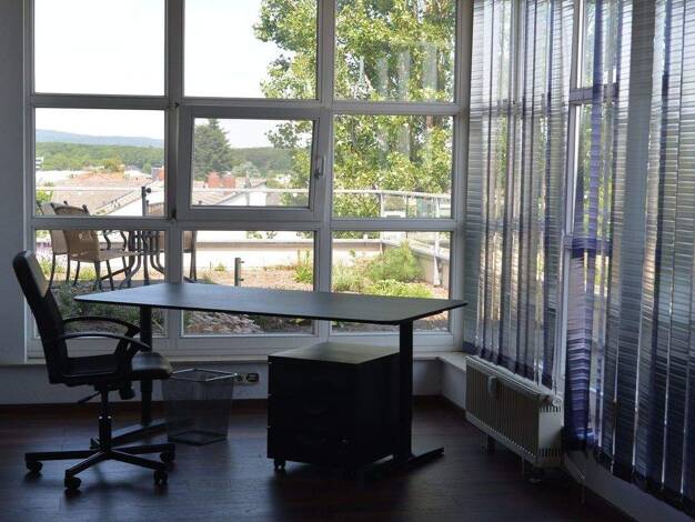 Bürofläche zur Miete provisionsfrei 799 € 90 m² Bürofläche Industriestr. Seulberg Friedrichsdorf 61381