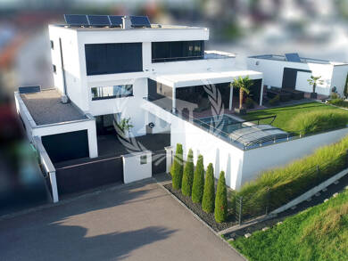 Villa zum Kauf 7 Zimmer 242 m² 701 m² Grundstück Burglengenfeld Burglengenfeld 93133
