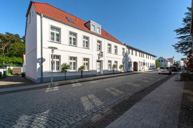 Wohnung zur Miete 730 € 3 Zimmer 76 m² EG frei ab 01.12.2024 August Bebel Str. 24 Putbus Putbus 18581