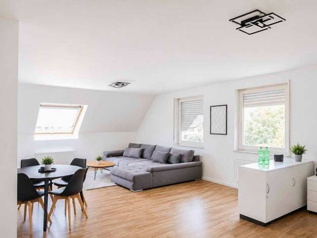 Wohnung zum Kauf 205.000 € 2 Zimmer 70,3 m² 3. Geschoss Sontheim Heilbronn 74081