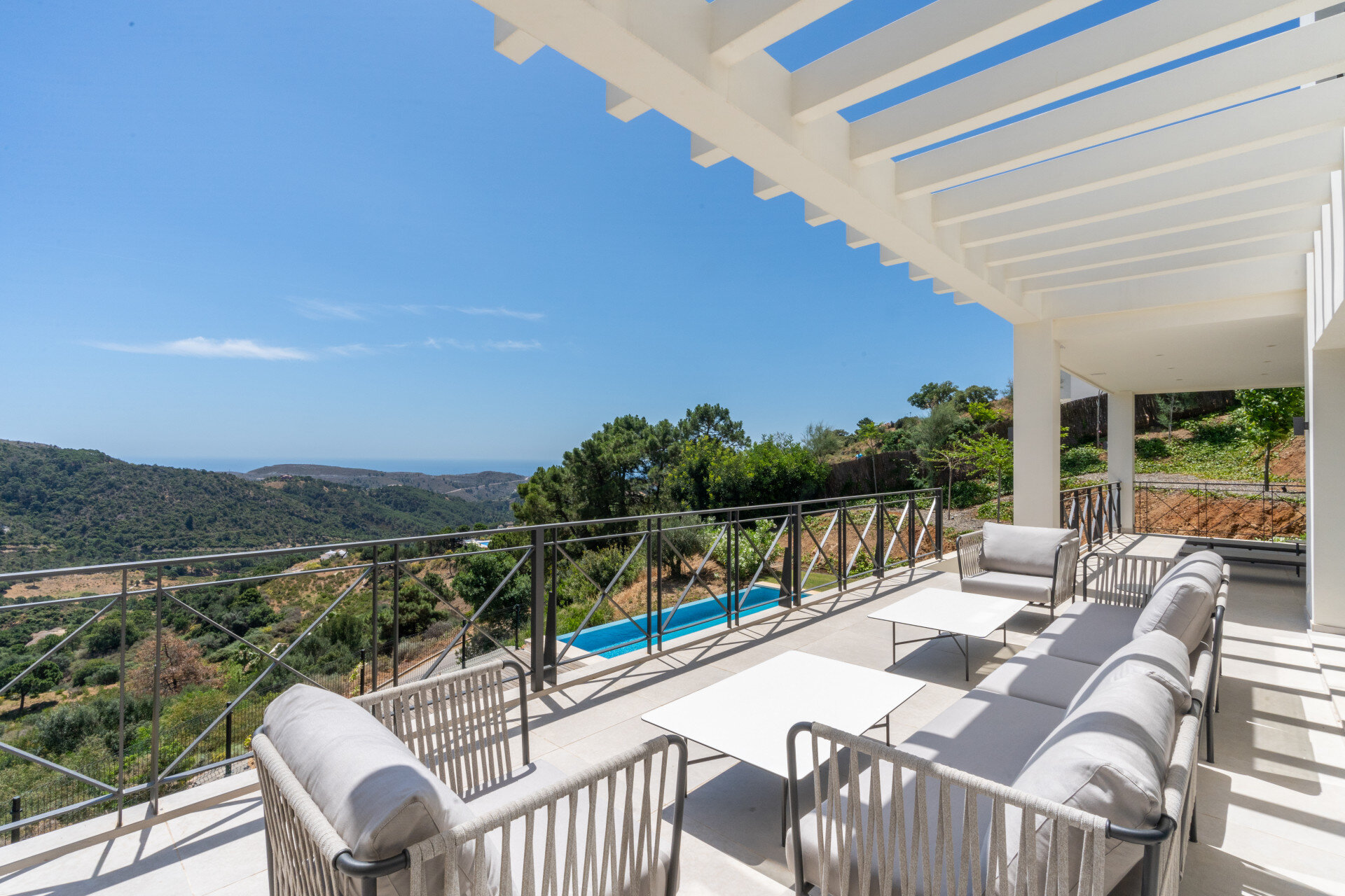 Villa zum Kauf 2.450.000 € 5 Zimmer 556 m²<br/>Wohnfläche 2.430 m²<br/>Grundstück Benahavis 29679