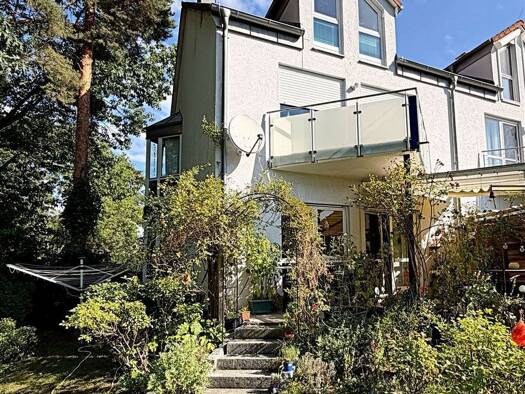 Haus zum Kauf 669.000 € 5 Zimmer 160 m² 368 m² Grundstück frei ab 31.12.2027 In der Reuth Erlangen 91056