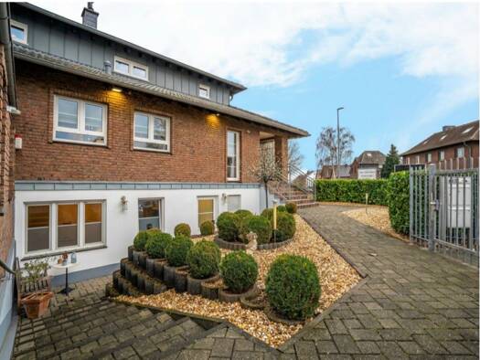 Wohnung zur Miete 1.200 € 3 Zimmer 94 m² frei ab sofort Heppendorf Elsdorf 50189