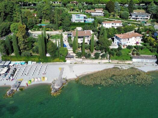 Haus zum Kauf 10 Zimmer 600 m² 2.000 m² Grundstück frei ab sofort Via Lido Padenghe sul Garda