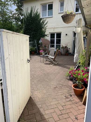 Wohnung zum Kauf 275.000 € 3 Zimmer 136 m² Borstel Borstel / Sülfeld 23845