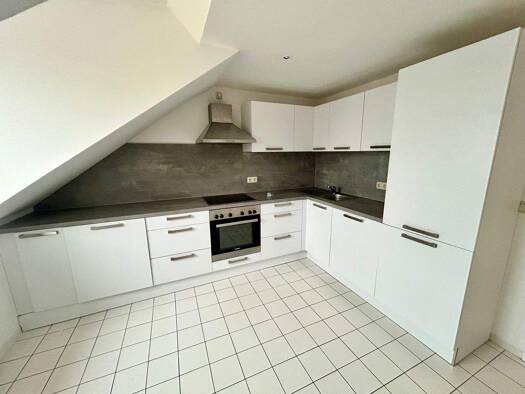 Wohnung zur Miete 365 € 2 Zimmer 61,2 m² 4. Geschoss frei ab sofort Georgstraße 41 Zentrum Chemnitz 09111