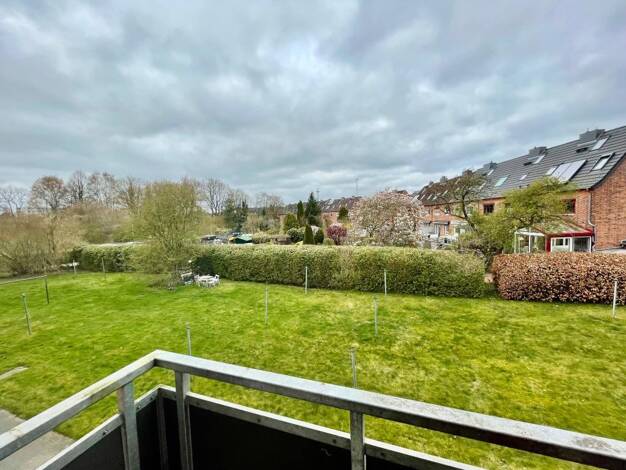 Wohnung zum Kauf provisionsfrei 167.000 € 3 Zimmer 53 m² 1. Geschoss Kronshagener Weg 96 Schreventeich Kiel 24116