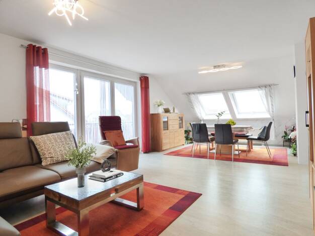 Wohnung zum Kauf 429.000 € 4 Zimmer 110,5 m² Dachgeschoss, 2. Geschoss Kleinaitingen 86507
