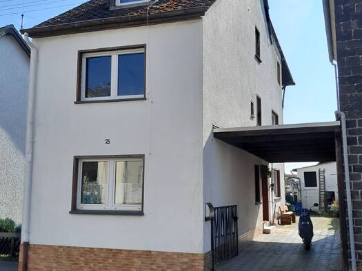 Einfamilienhaus zum Kauf 160.000 € 120 m² 208 m² Grundstück frei ab sofort Bürresheimer Straße 23 Kottenheim 56736