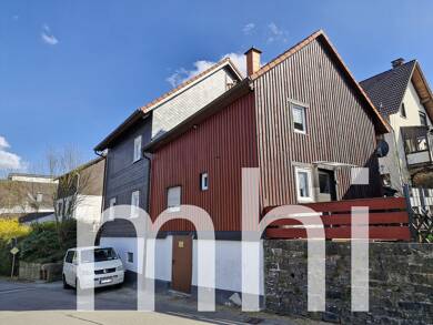 Mehrfamilienhaus zum Kauf 427.000 € 9 Zimmer 231 m² 522 m² Grundstück Helmerhausener Str. 9 Bielstein Wiehl / Bielstein 51674