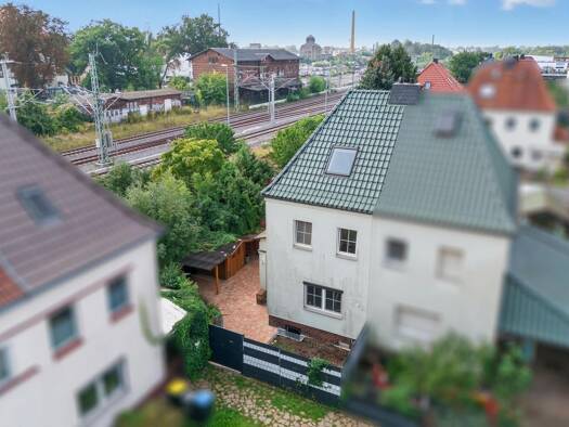 Doppelhaushälfte zum Kauf 295.000 € 4 Zimmer 119,8 m² 300 m² Grundstück Taucha 04425