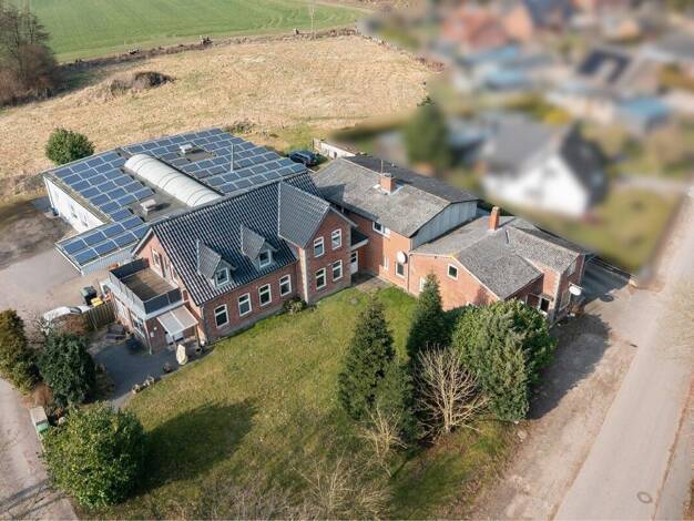 Gewerbeobjekt zum Kauf als Kapitalanlage geeignet 415.000 € 235 m² 2.240 m² Grundstück Schwackendorf 47 Hasselberg 24376