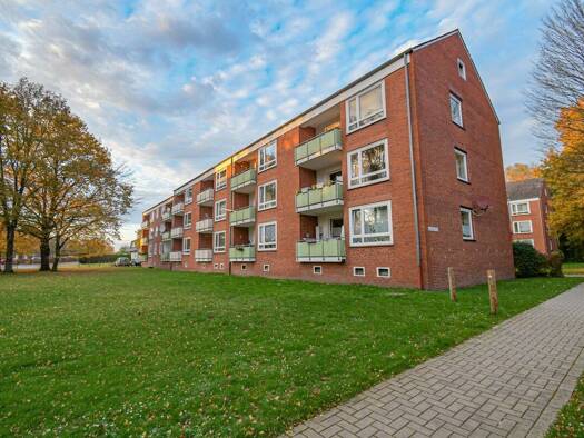 Wohnung zur Miete 390 € 3 Zimmer 62,6 m² 2. Geschoss frei ab 01.01.2026 Westerstede 26655