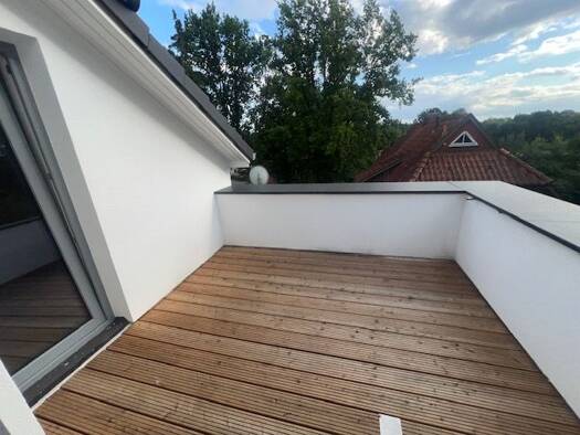Wohnung zur Miete 950 € 2,5 Zimmer 76 m² frei ab sofort Vorwerk Celle 29229