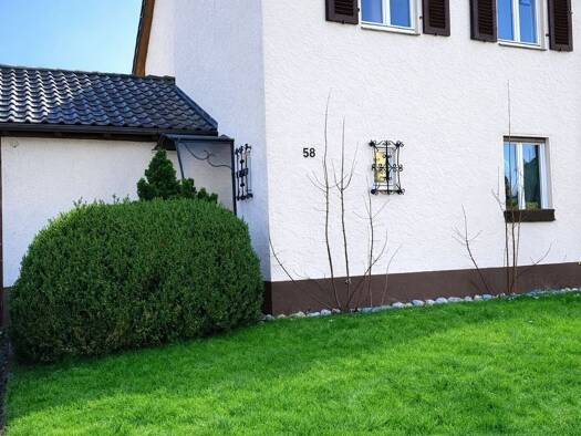 Reihenhaus zur Miete 1.350 € 5 Zimmer 140 m² 440 m² Grundstück frei ab 01.05.2026 Kulmbach 95326