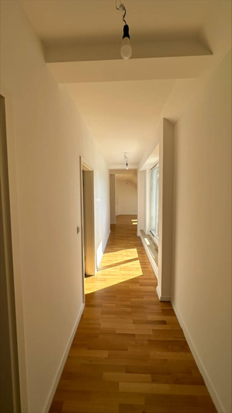Wohnung zur Miete 1.467 € 3,5 Zimmer 80,8 m² Dachgeschoss frei ab 03.06.2025 Breslauer Str. 34 Dachau Dachau 85221