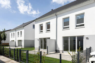Mehrfamilienhaus zum Kauf provisionsfrei als Kapitalanlage geeignet 538.000 € 5 Zimmer 141 m² 355 m² Grundstück Kirchstraße 17 Wernborn Usingen 61250