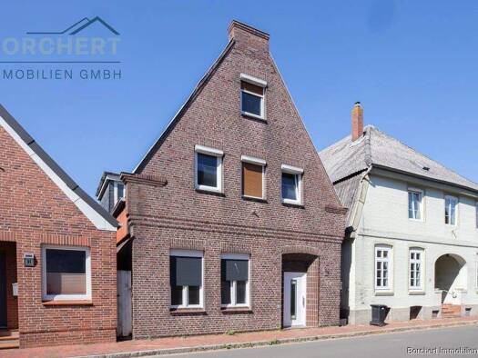 Mehrfamilienhaus zum Kauf provisionsfrei 148.000 € 7,5 Zimmer 237,1 m² 370 m² Grundstück Krempe 25361