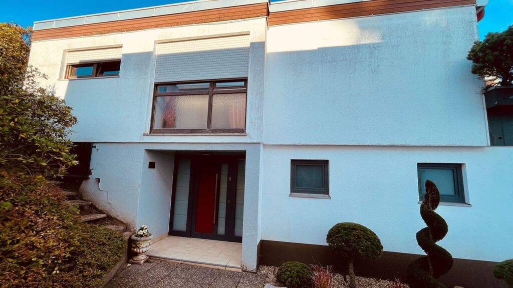 Bungalow zum Kauf 245.000 € 5 Zimmer 165 m² 260 m² Grundstück Innenstadt Pirmasens 66953