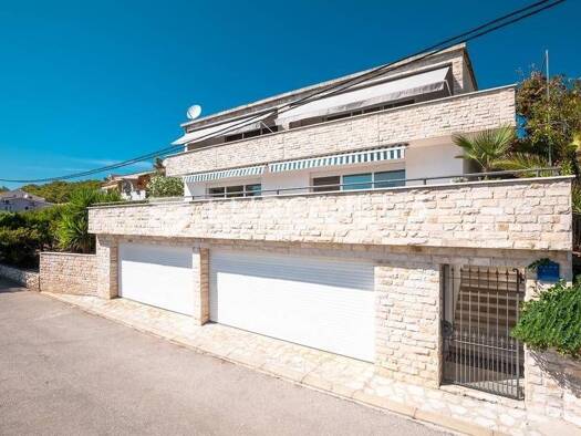 Haus zum Kauf 790.000 € 5 Zimmer 380 m² Potirna Blato