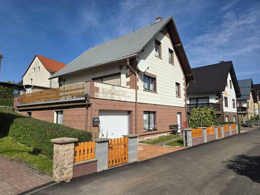 Einfamilienhaus zum Kauf 154.000 € 5 Zimmer 130 m² 453 m² Grundstück frei ab sofort Beckemühle 7 Brotterode Brotterode-Trusetal 98596