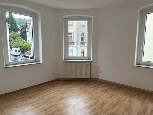 Wohnung zur Miete 310 € 2 Zimmer 52,4 m² 1. Geschoss Karl-May-Straße 24 Hohenstein-Ernstthal 09337