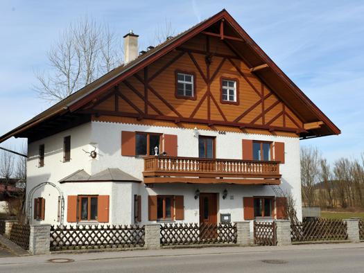 Einfamilienhaus zum Kauf 351.700 € 7,5 Zimmer 135 m² 342 m² Grundstück Unterdietfurt Unterdietfurt 84339