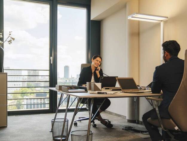 Bürofläche zur Miete provisionsfrei 13 m² Bürofläche teilbar ab 13 m² Kaiserswerther Str. 215 Golzheim Düsseldorf 40474