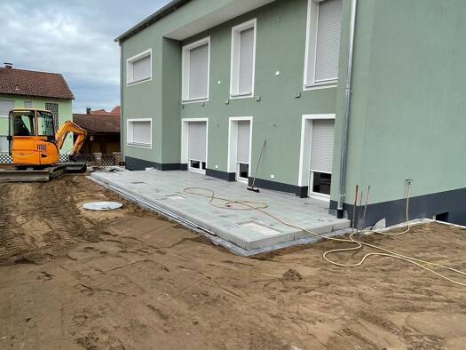 Terrassenwohnung zur Miete 1.450 € 4 Zimmer 102 m² Geschoss EG/3 frei ab sofort Neumarkt Neumarkt in der Oberpfalz 92318