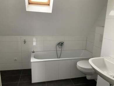 Wohnung zur Miete 349 € 2 Zimmer 53 m² Dachgeschoss, 2. Geschoss Grullbadstraße 49 Süd Recklinghausen 45661