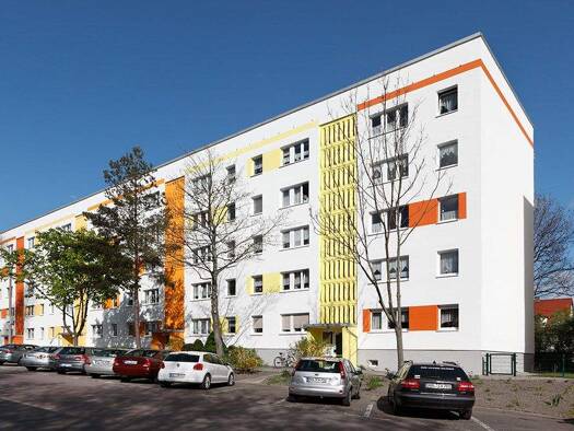 Wohnung zur Miete 382 € 3 Zimmer 60,8 m² 5. Geschoss Straße der Befreiung 3 Südstadt Halle (Saale) 06128