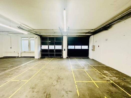 Lagerhalle zur Miete 4.725 € 3.630 m² Lagerfläche teilbar ab 1.800 m² Mitte Dortmund 44143