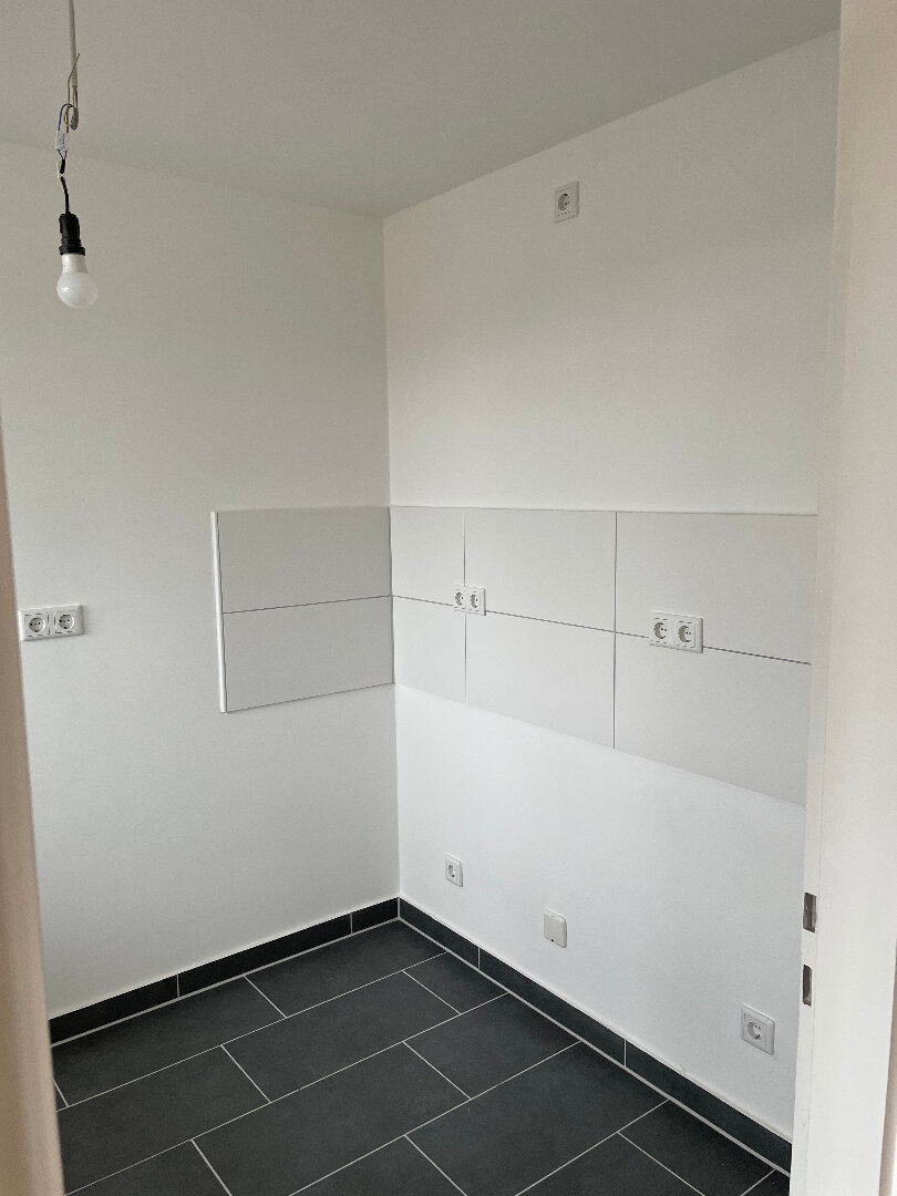 Wohnung zur Miete 448 € 1 Zimmer 35 m²<br/>Wohnfläche 5.<br/>Geschoss 14.02.2025<br/>Verfügbarkeit Bessemerstr. 51 Schafhof Nürnberg 90411