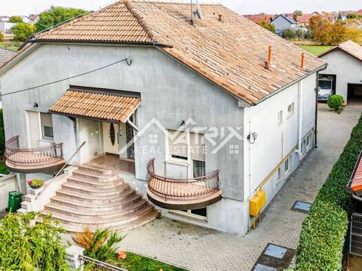 Haus zum Kauf 365.000 € 8 Zimmer 480 m² Centar, Vinkovci Otok