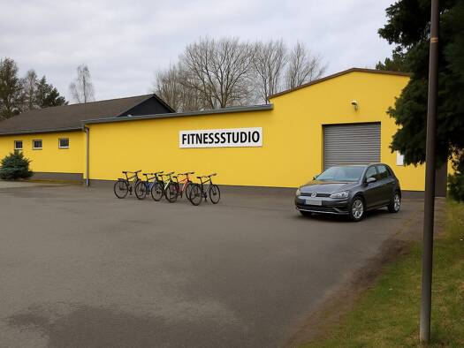 Produktionshalle zum Kauf als Kapitalanlage geeignet 374 € 803 m² 2.240 m² Grundstück Bernsdorf 02994