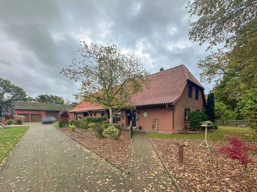 Einfamilienhaus zum Kauf provisionsfrei 524.000 € 6 Zimmer 246 m² 2.500 m² Grundstück Labbus Sulingen 27232