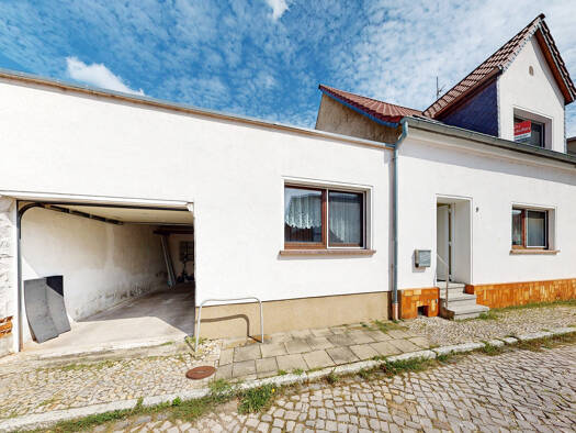 Doppelhaushälfte zum Kauf 129.000 € 5 Zimmer 150 m² 246 m² Grundstück Barby Barby (Elbe) 39249