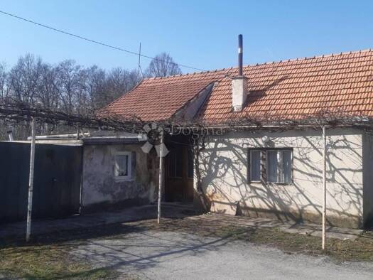 Haus zum Kauf 80.000 € 3 Zimmer 80 m² Ostarije, Josipdol Josipdol