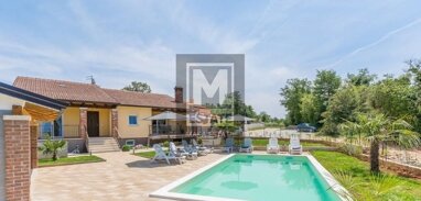 Haus zum Kauf 650.000 € 6 Zimmer 250 m² 1.719 m² Grundstück Porec center