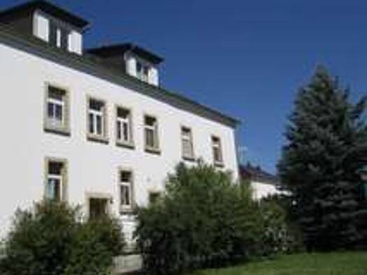 Wohnung zur Miete 323 € 2 Zimmer 49 m² 2. Geschoss frei ab sofort Hauptstraße 50 Demitz-Thumitz Demitz-Thumitz 01877