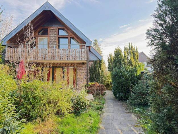 Einfamilienhaus zum Kauf 1.250.000 € 3 Zimmer 142 m² 1.645 m² Grundstück Lank-Latum Meerbusch 40668