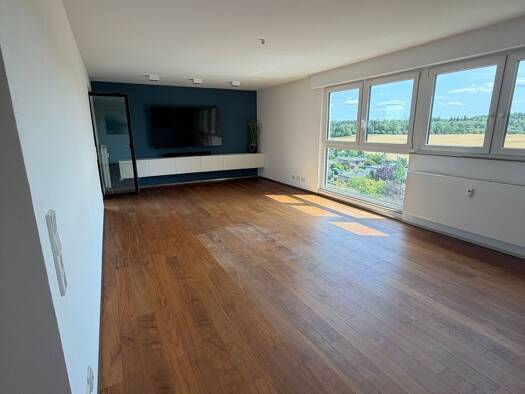Wohnung zur Miete 1.400 € 4,5 Zimmer 122 m² 13. Geschoss frei ab 01.09.2026 Nürtinger Straße 51 Böblingen Böblingen 71032