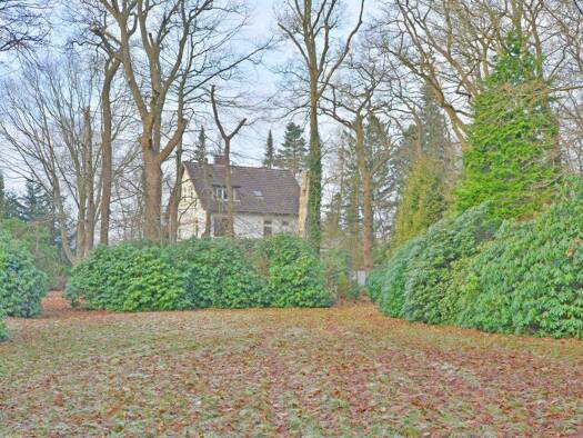 Haus zum Kauf 580.000 € 9 Zimmer 275 m² 11.263 m² Grundstück Westerrönfeld 24874