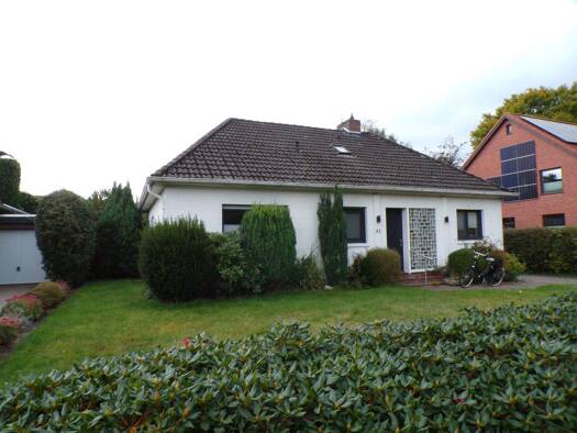 Haus zum Kauf 349.000 € 143 m² 859 m² Grundstück Haxtumer Ring 41 Haxtum Aurich 26605