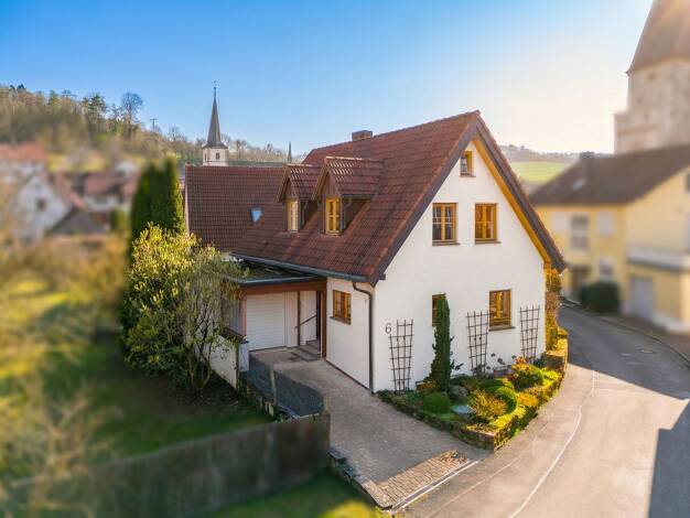 Einfamilienhaus zum Kauf 329.000 € 5 Zimmer 130,5 m² 290 m² Grundstück Hundsbach Eußenheim 97776