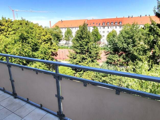 Wohnung zur Miete 650 € 2 Zimmer 69 m² frei ab 15.09.2026 Sellerhausen-Stünz Ost 04318