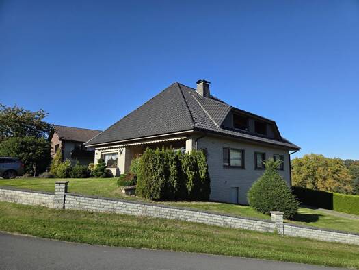 Einfamilienhaus zum Kauf 399.000 € 7 Zimmer 177,8 m² 1.330 m² Grundstück Lohe Bad Oeynhausen 32545